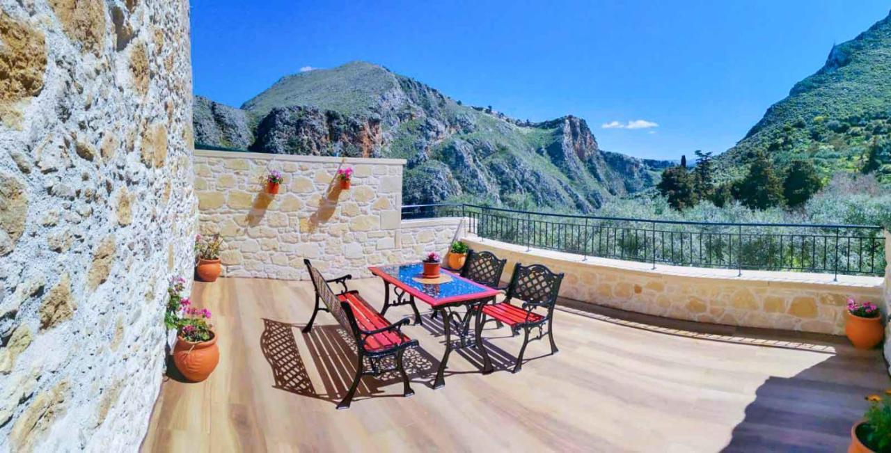 Villa Anastasia Luxe With Top Wifi, Bbq & Amazing Views Kissamos Exterior photo
