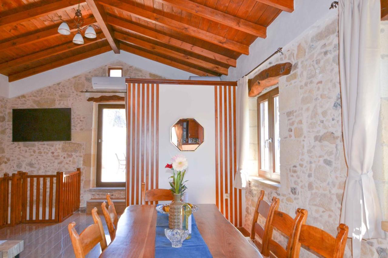 Villa Anastasia Luxe With Top Wifi, Bbq & Amazing Views Kissamos Exterior photo